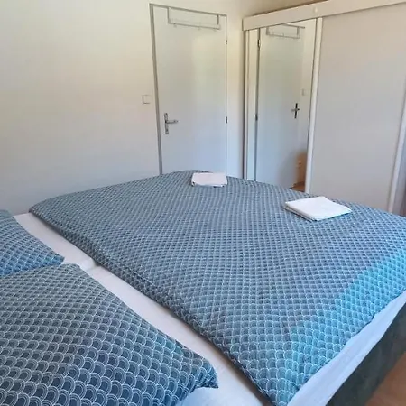E25 U Sjezdovky, Max 6 Osob * Horní Mísečky